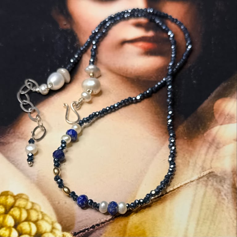 Sapphire crystal fine strand necklace 
