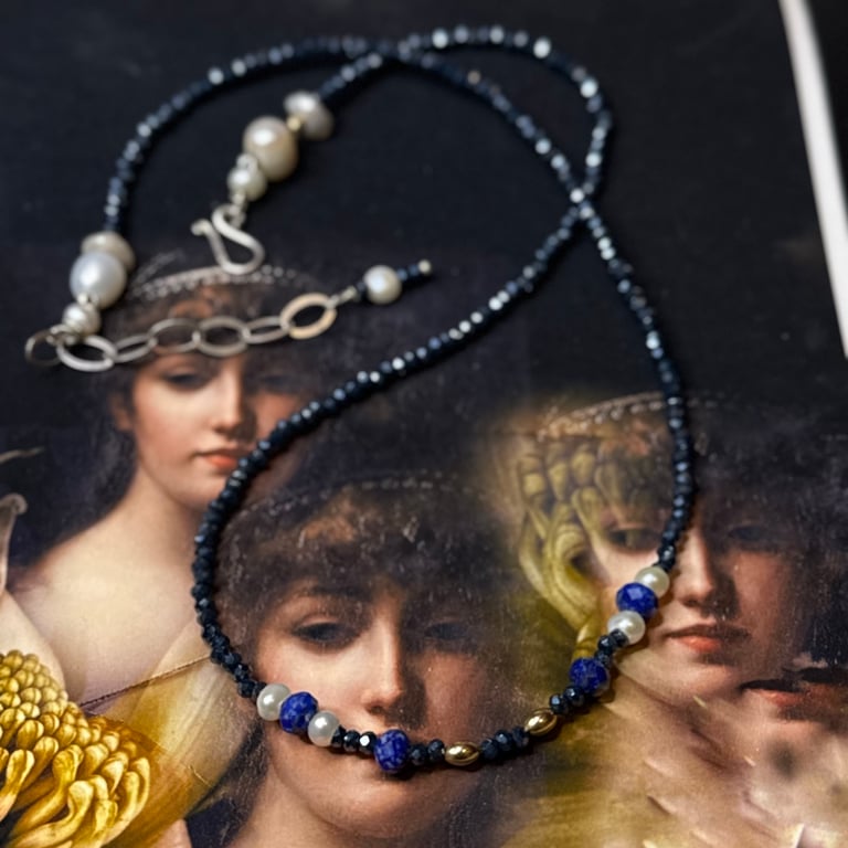 Sapphire crystal fine strand necklace Image 4