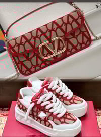 Luxury V Queen Set