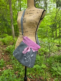 Image 3 of Linen Crossbody Purse in Peonies on Slate