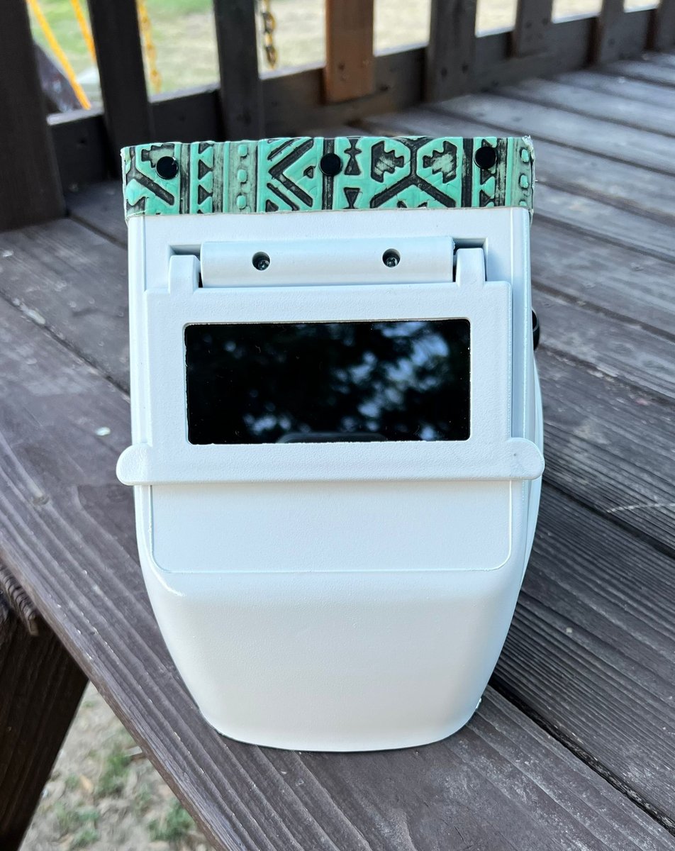 White Hobart Square Hood | SparksWeldingHoods