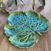 Image 1 of Raindrop Leaf Dish