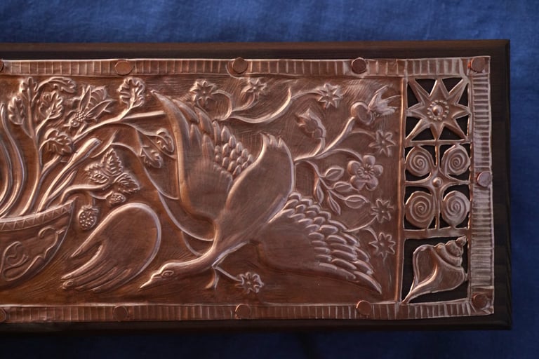 Courtship Dance Jewel Box Image 4