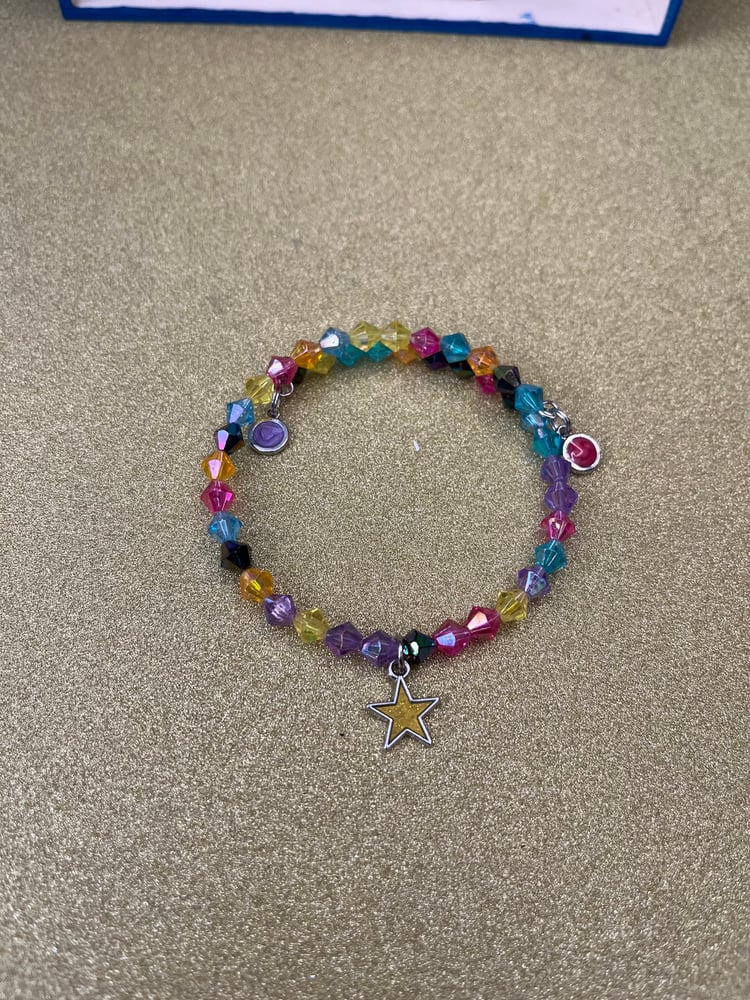 Image of Multi color memory wire bracelet