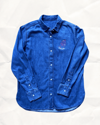 Image 6 of PRE-COMMANDE - Chemise en jean brodée RESISTE - Collab' ADOLIE
