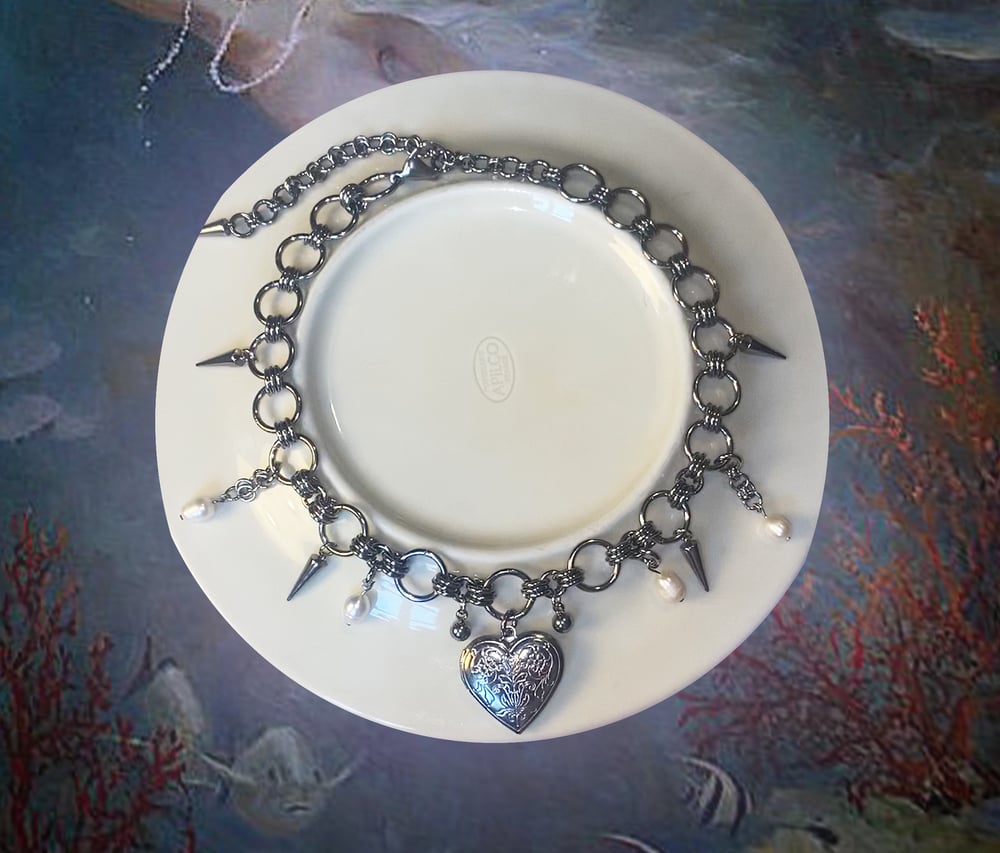 Image of - *— collier_euriskia27–* -