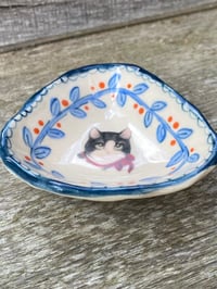 Image 4 of Black & White Cat Trinket Dish