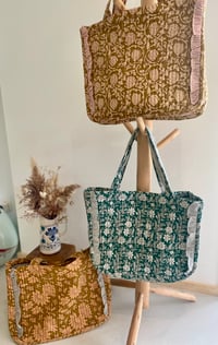 Image 2 of Cabas matelassé froufrou | Part 1