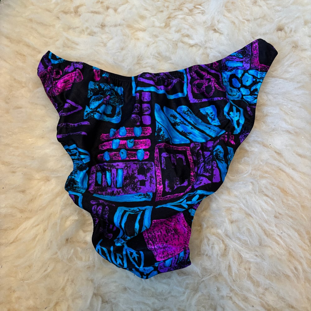 discontinued print cheeky bottoms XL