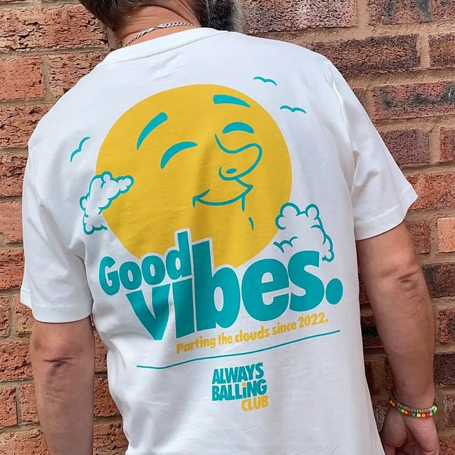 Good Vibes tee (off-white)