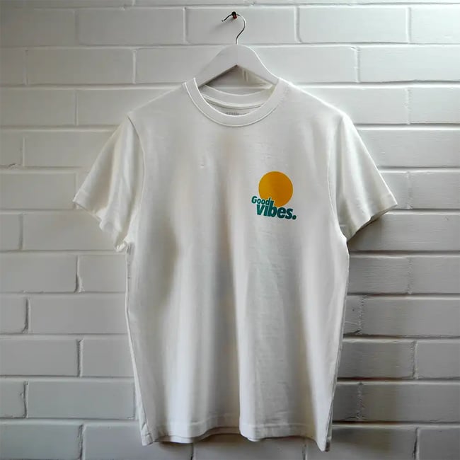 Good Vibes tee (off-white)