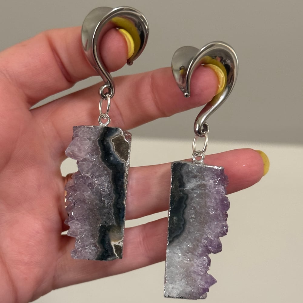 Image of 5/8 Amethyst Hook Hangers