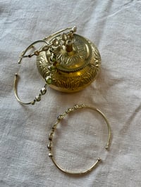 Image 4 of Jonc Yuli