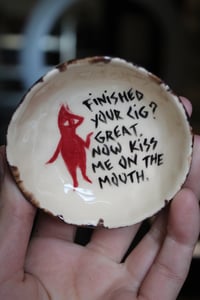 Image 1 of kiss me on the mouth ashtray 🚬
