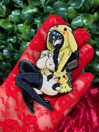 Image 4 of Mimikyuwu V2 Pin