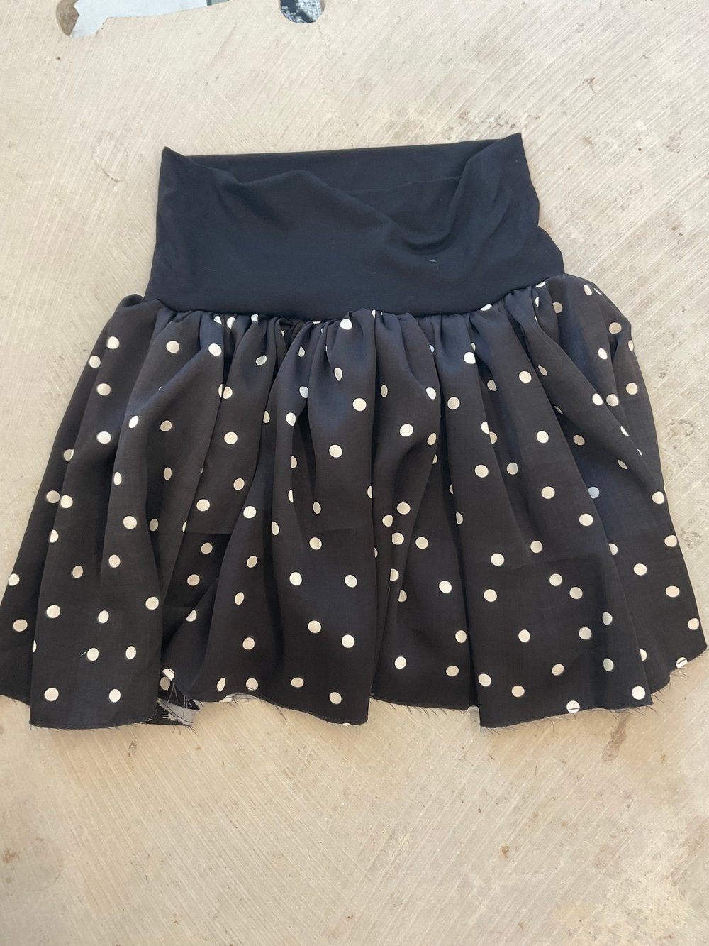 mini bella with dots 