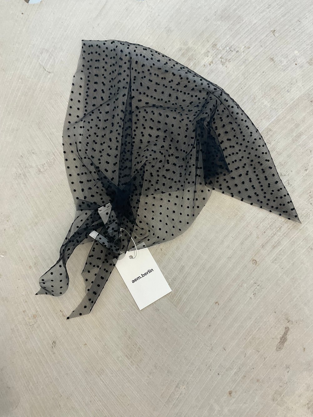 Tulle triangle head scarf 