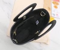 Image 2 of Caribbean Twist Purses 