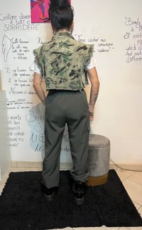 Image 3 of Gilet crop di jeans verde militare