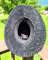 Image 2 of Black Leather Paisley on Arrow Crown 