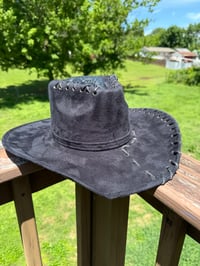 Image 5 of Black Leather Paisley on Arrow Crown 