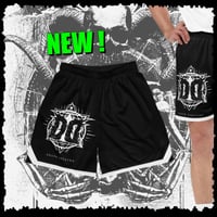 White DD short
