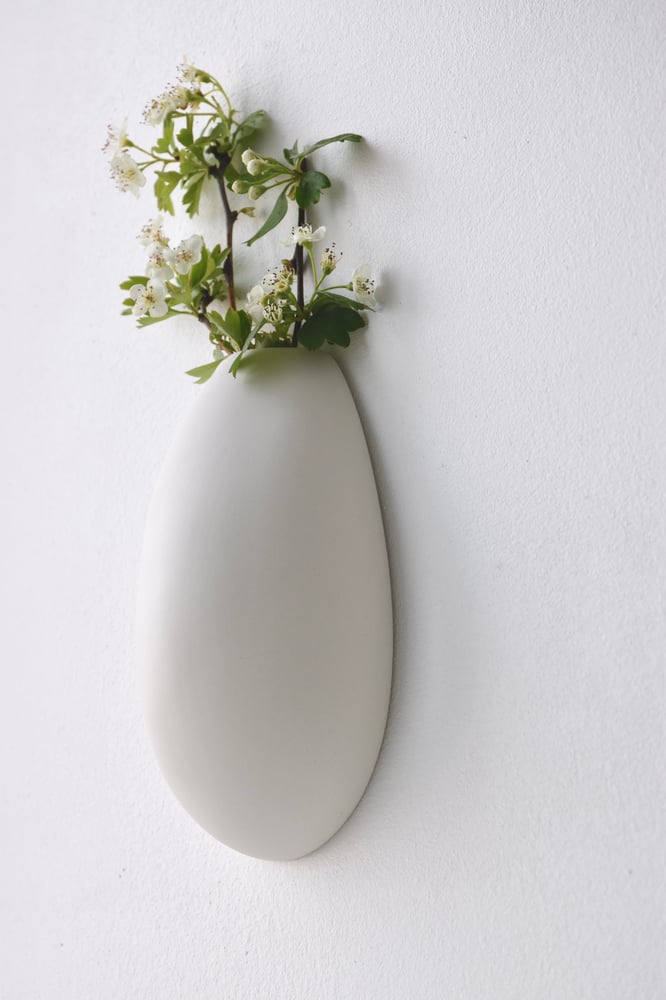 Image of LONG WALL VASE