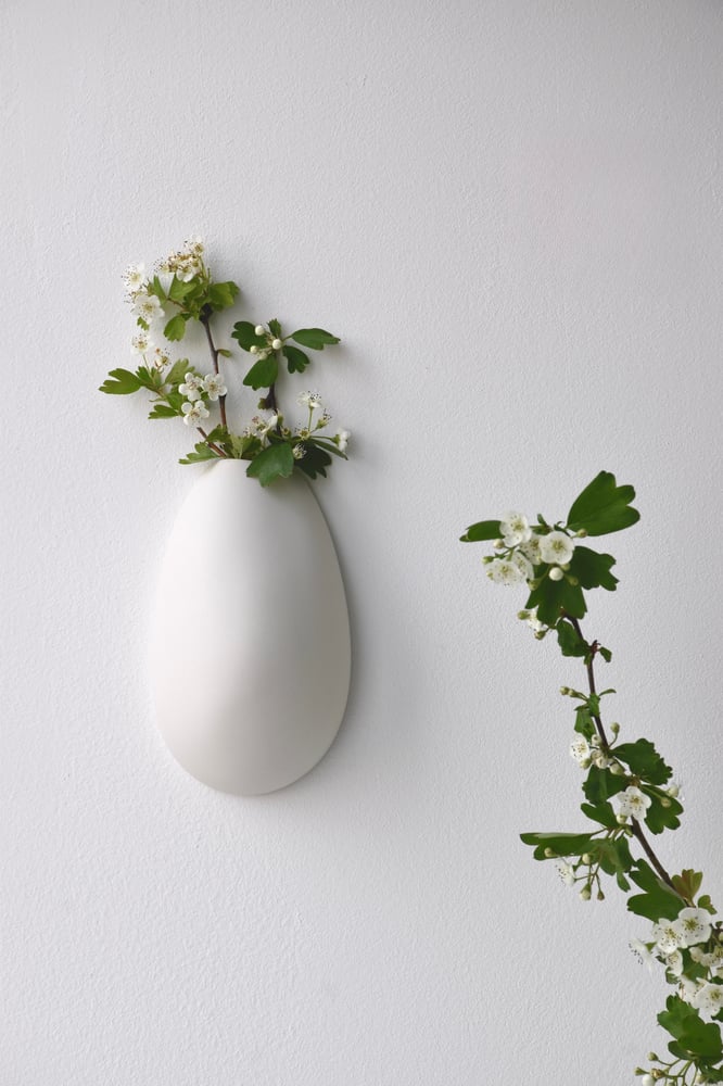 Image of LONG WALL VASE