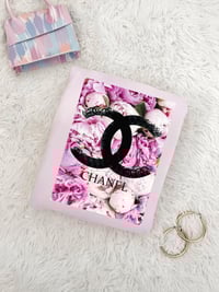 Violet Luxe