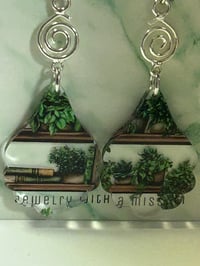 Image of Plants and Books 2