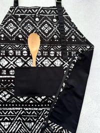 Image 2 of Ankara Apron, African Print Apron, Tribal Print Apron, Kitchen Apron, Black and White Tribal