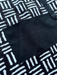 Image 3 of Ankara Apron, African Print Apron, Tribal Print Apron, Kitchen Apron, Black and White Dash