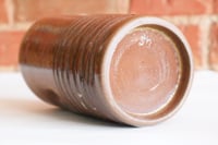 Image 4 of Thumbprint pint – redwood matte