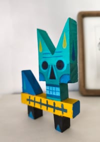 Image 4 of XOLO Totem