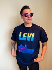 LEVI t-skjorte i marineblå - Unisex