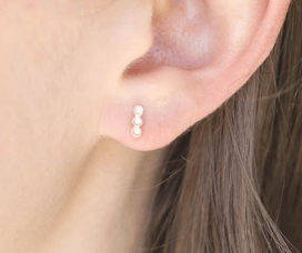 14 kt Gold and Diamond Stud Earrings (4 Styles) - Image 6 of 7