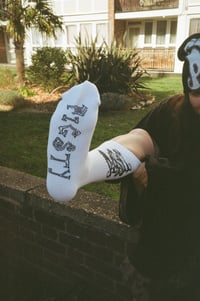 Image 2 of LOGO SOCKS WHITE