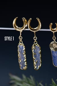 Image 3 of Saddle Plugs - Blue Kyanite - Stretched Ears, Tunnels - Silver - Stainless Steel 316L Plugs