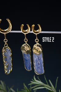 Image 4 of Saddle Plugs - Blue Kyanite - Stretched Ears, Tunnels - Silver - Stainless Steel 316L Plugs