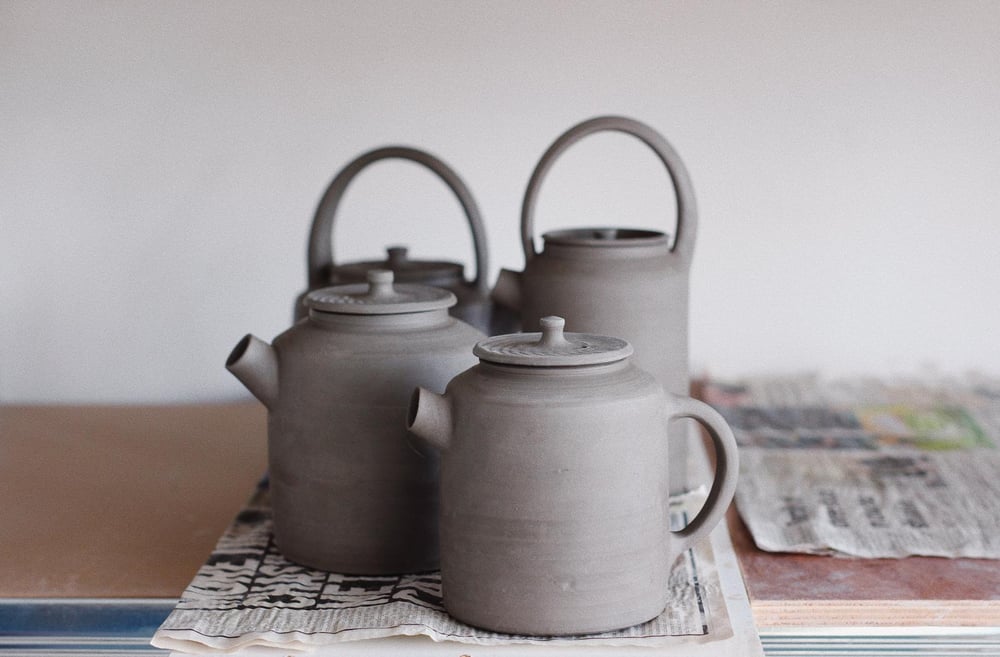 Image of SEPTEMBER weekend workshop // Improvers: teapots, jugs and cups