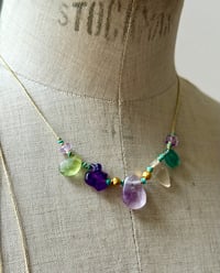 Image 11 of Collier Amulettes 9*