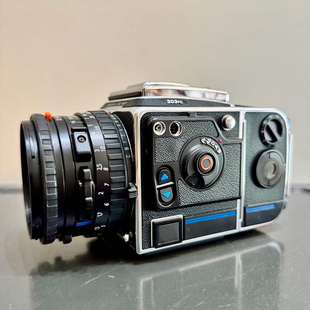 Image of Hasselblad 203FE + 80mm lens (3003638)