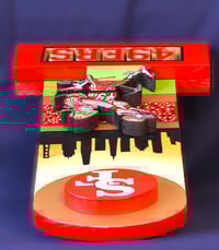 Image 16 of San Francisco 49ERS Hand Crafted NFL 3D Wooden Diorama Cartooning Wall Décor