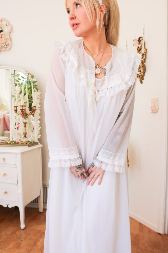 Image of Vintage 1970s Shadowline Babydoll Peignoir Set (Small)