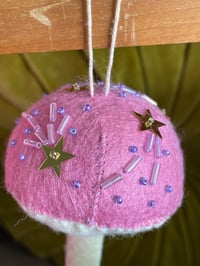 Image 4 of Unicorn Tolerance