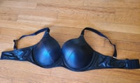Image 2 of Black bra from Brazzers scene