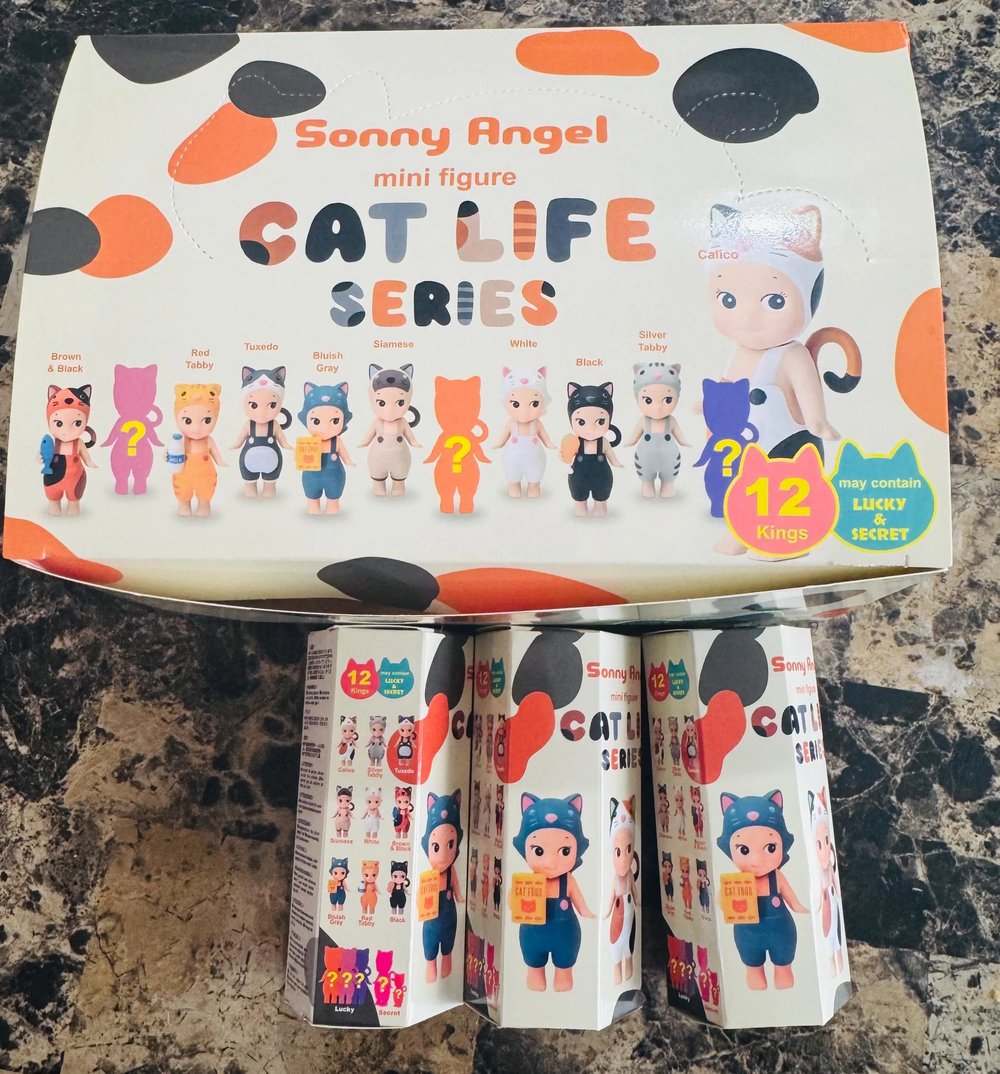 Cat Serries Figurine