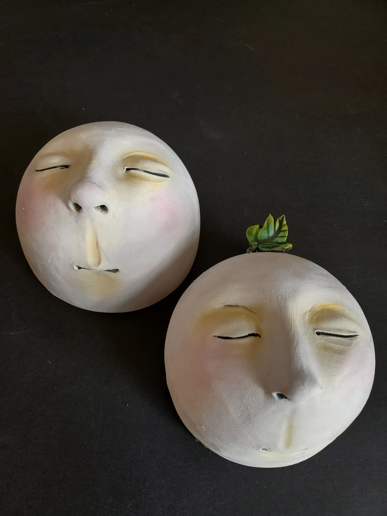 Tiny mask with green leaf Image 4