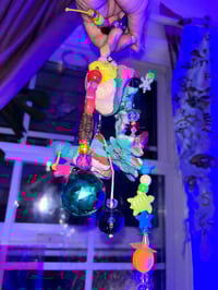 Image 2 of Heart Nova Spirit Frog Suncatcher