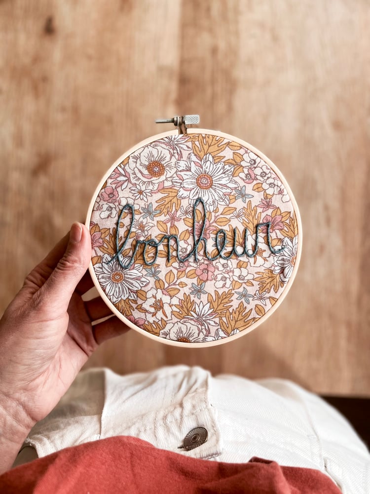Image of Broderie - Bonheur 